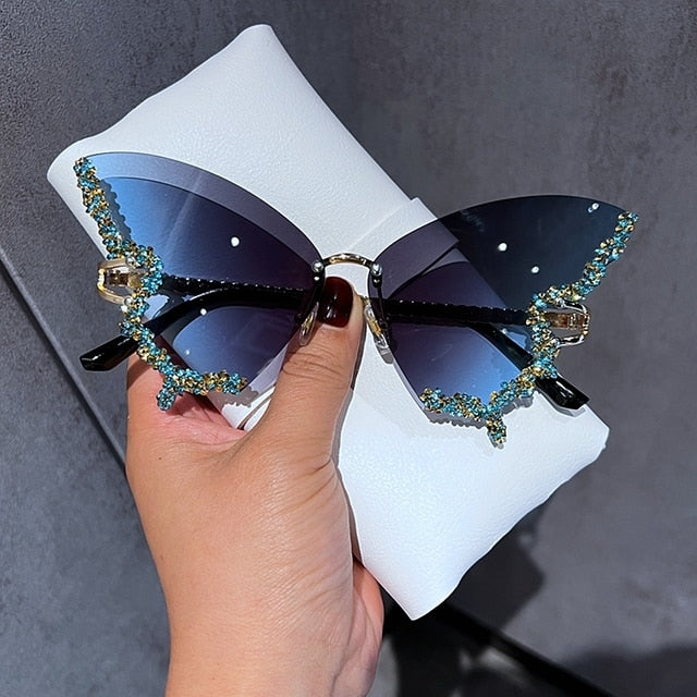 Lunettes de soleil papillon en diamant